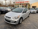 2016 Hyundai Accent SE 4dr Sedan 6A